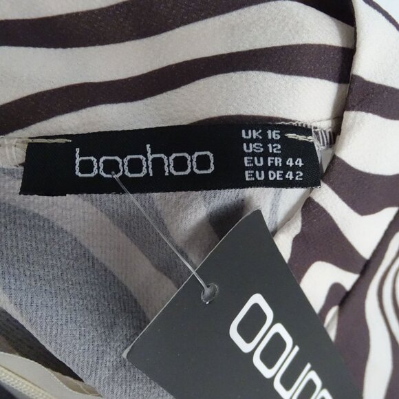 Boohoo High Neck Tonal Zebra Print Maxi Dress Women Size 12 Brown 3/4 Sleeve NEW - Picture 7 of 12